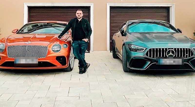 தங்க இடம் இல்லாமல் பார்க் பெஞ்சில் படுத்திருந்த நபர் இப்போது 100 வீடுகளுக்கு சொந்தக்காரர்! 